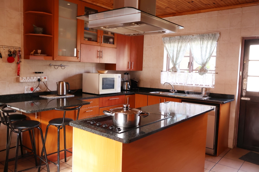 4 Bedroom Property for Sale in Retreat Western Cape